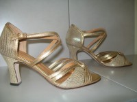 /album/zapatos-de-baile-melody/zapato-para-pagina-001-jpg/